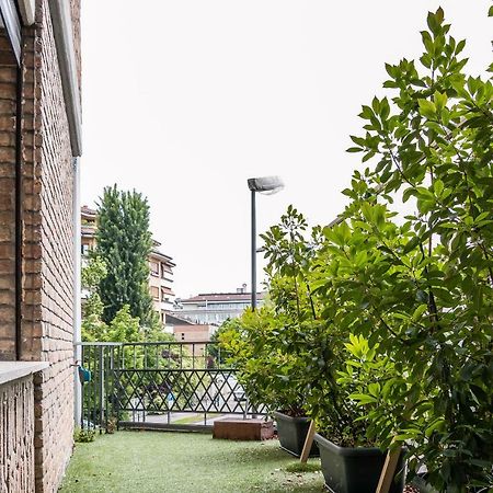 Color Notes Close To @Treviso Train Station Exterior photo